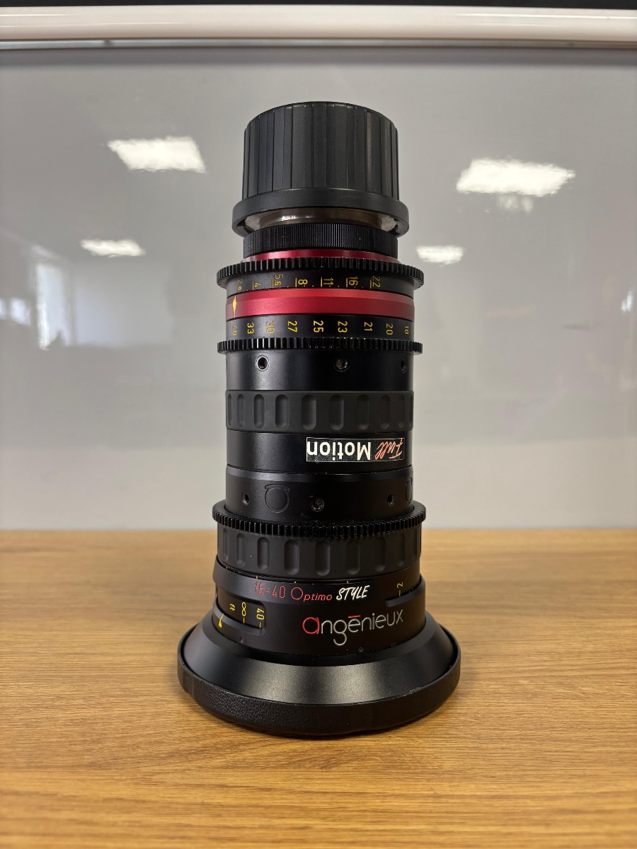 Angénieux Style 16-40 (PL/EF)